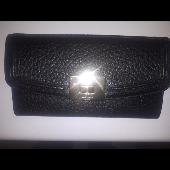 Kate Spade Wallet - Picture 11 of 11